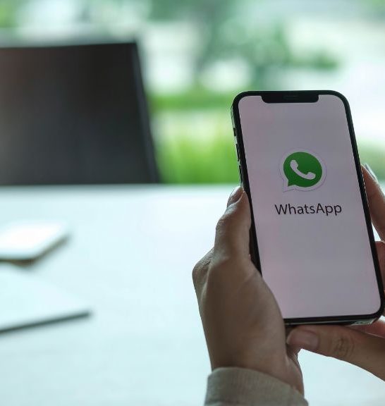 Why WhatsApp won't let you forward a message more than once