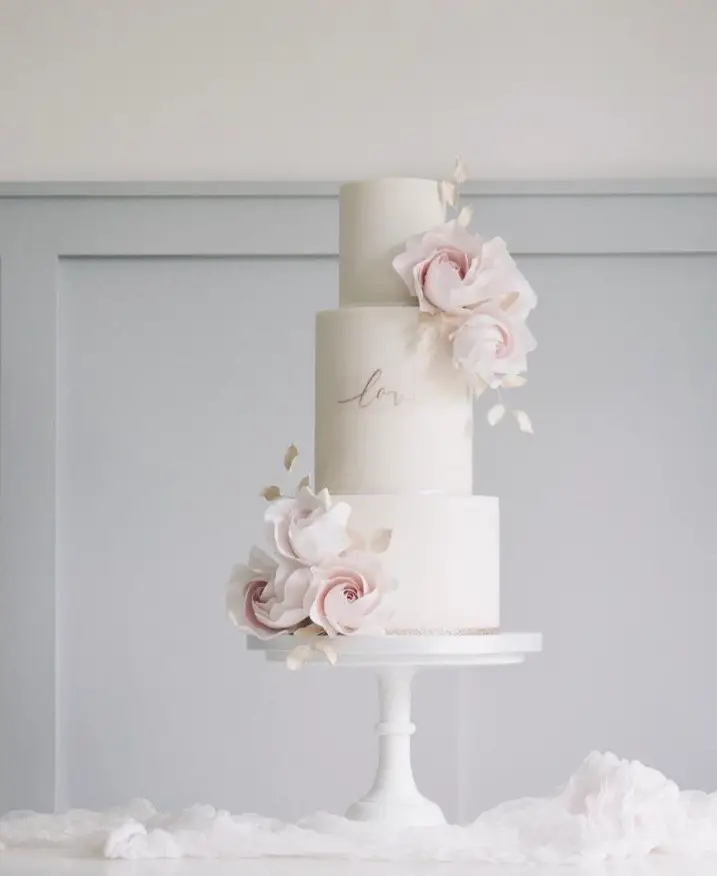 Cotton and Crumbs Wedding Cakes