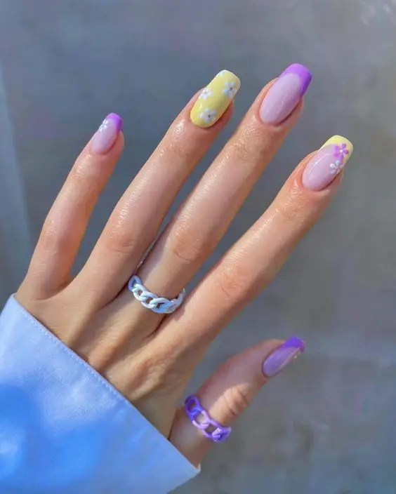 SHOP SPRING NAILS