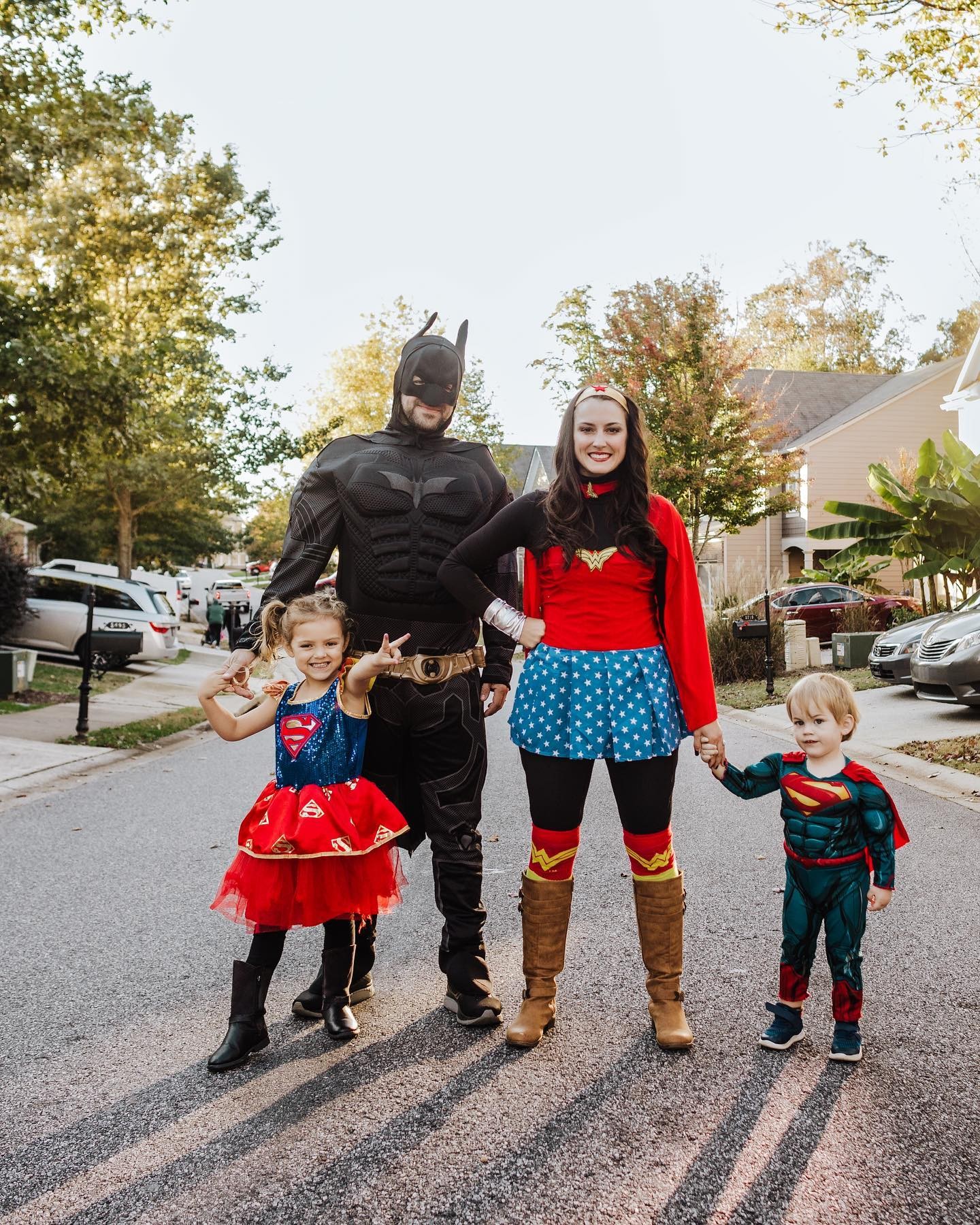 Superheroes Family Halloween Costume Ideas-DC Universe