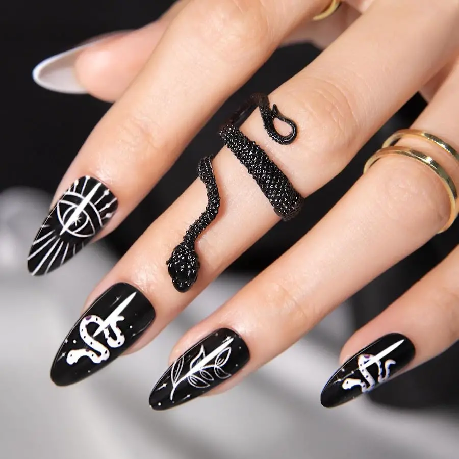 Black Halloween Nails