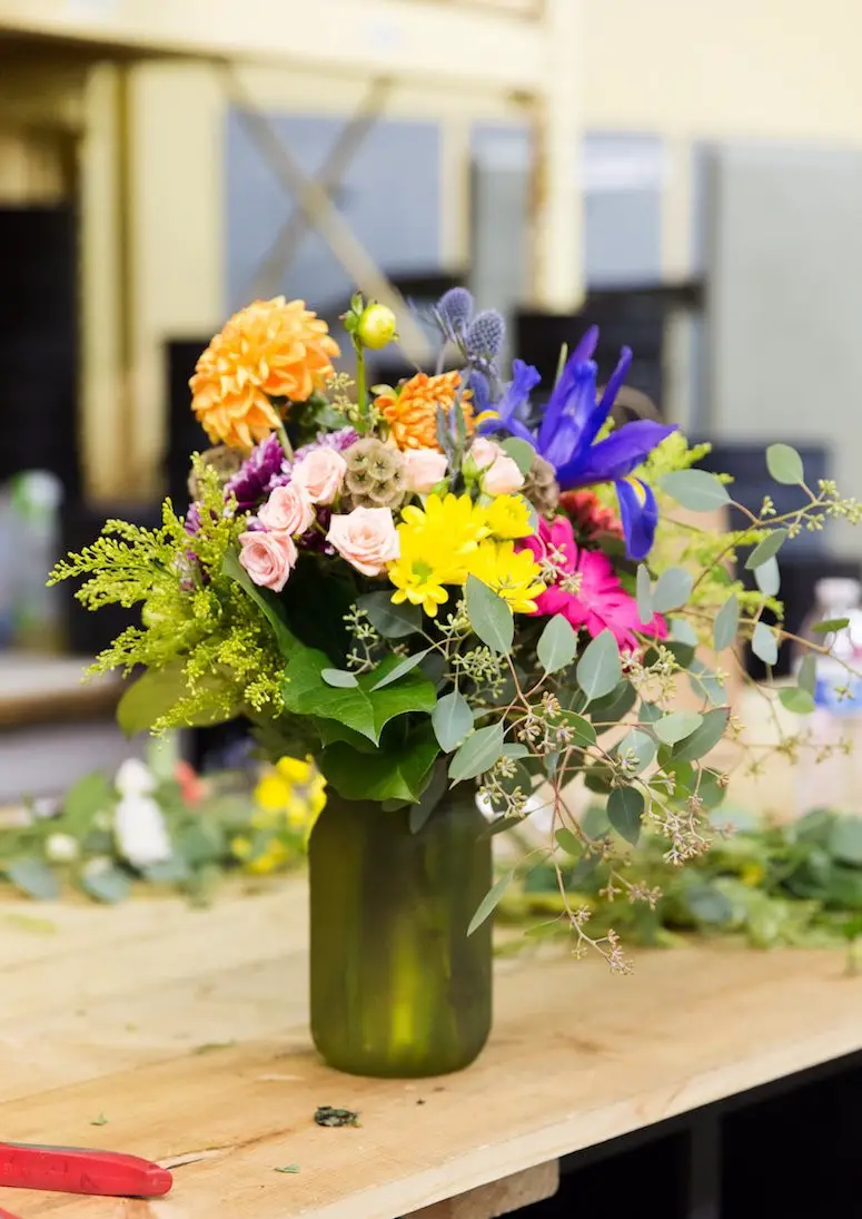 How to Arrange Fresh Cut Flowers