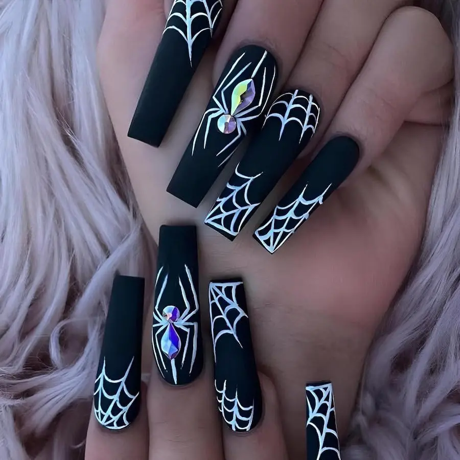 Black Halloween Nails