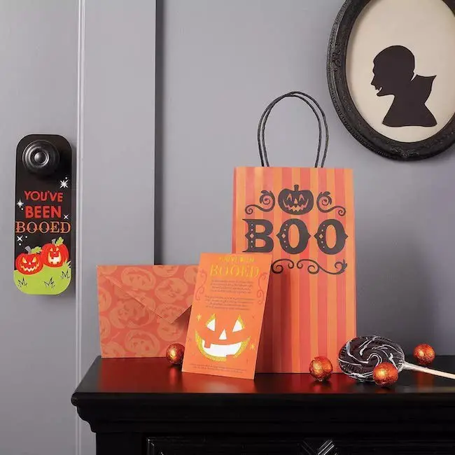 Orange and Black Booed Card Kit