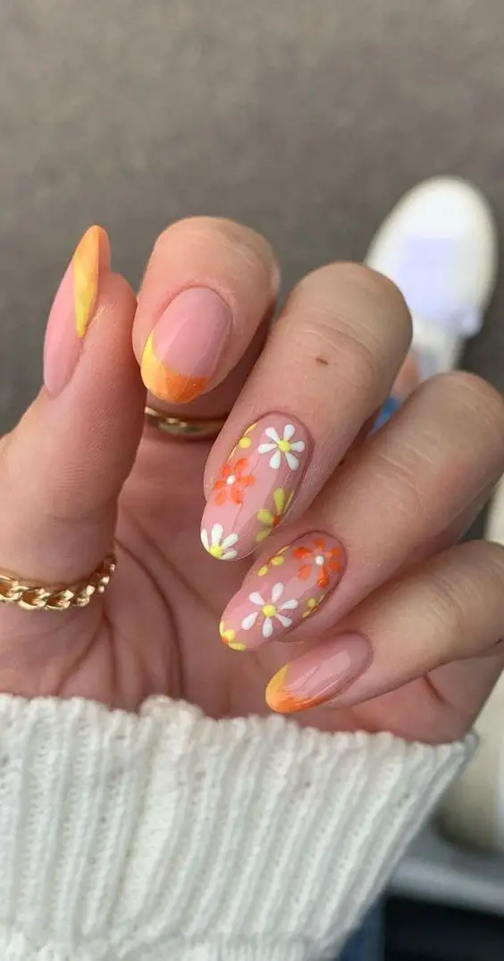 SHOP SPRING NAILS