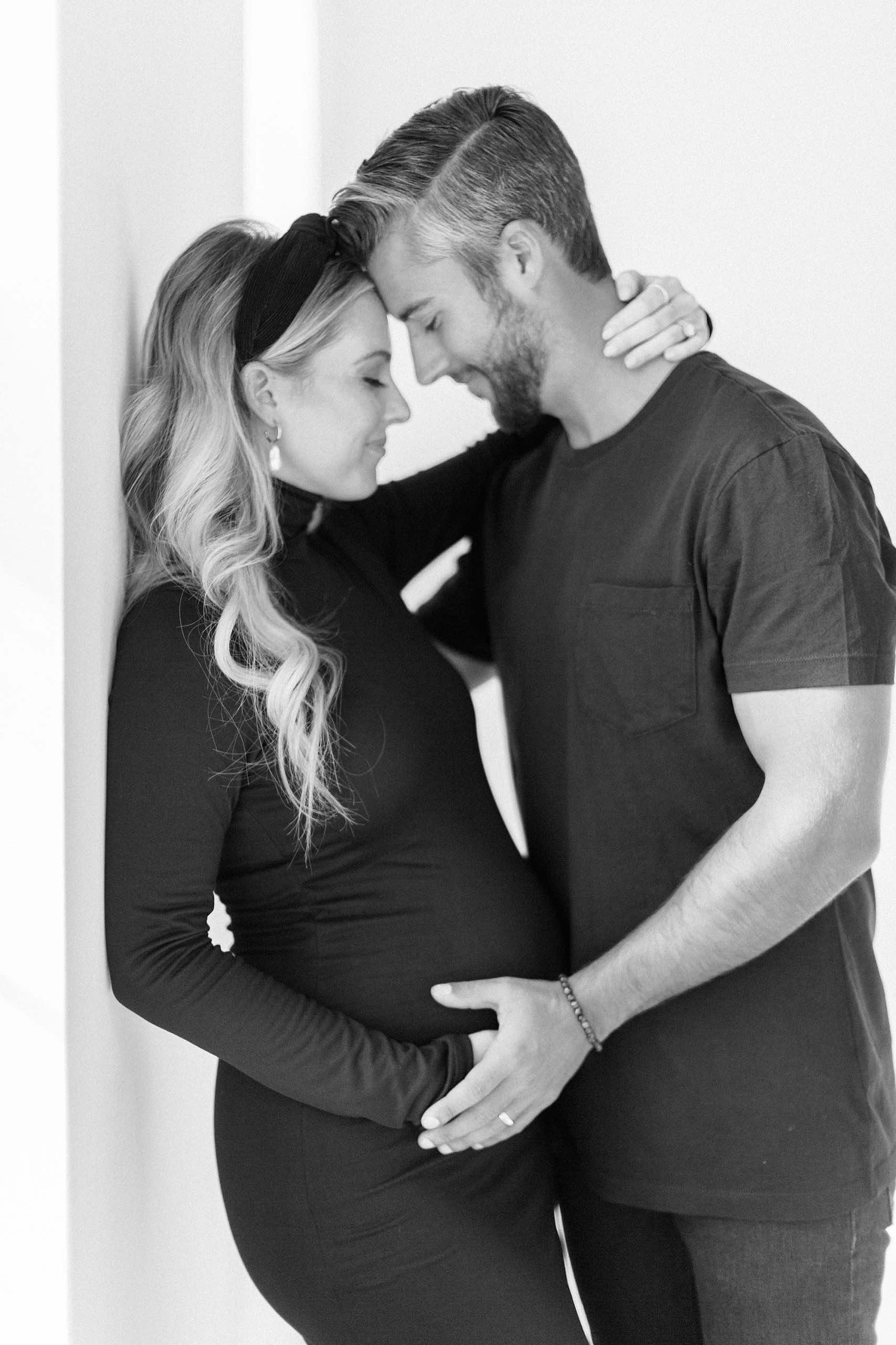 black & white Maternity Photos