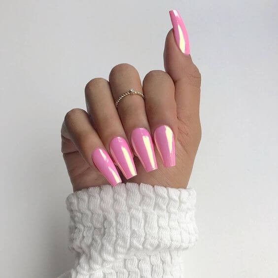 CHROME PINK NAILS