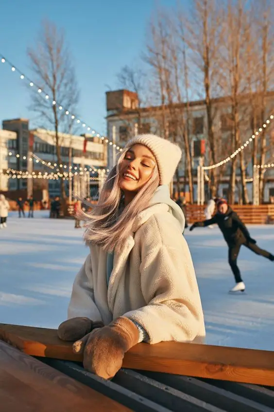 Casual Ice Skating Outfits for Women Include Gloves!